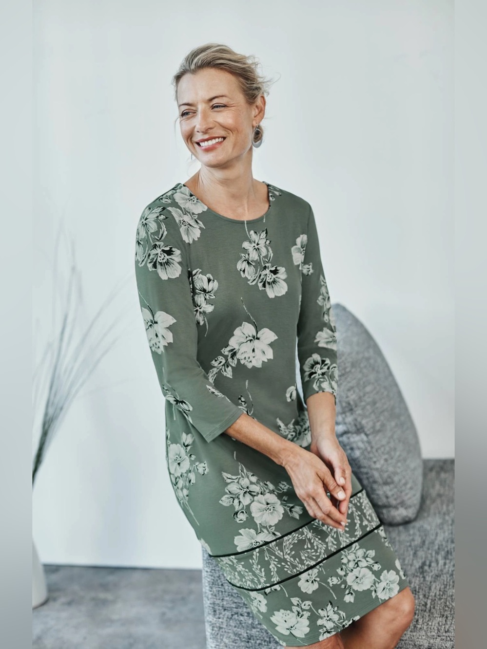 New J Jill Wearever Collection Caraway Perfect Dress Green Floral Small